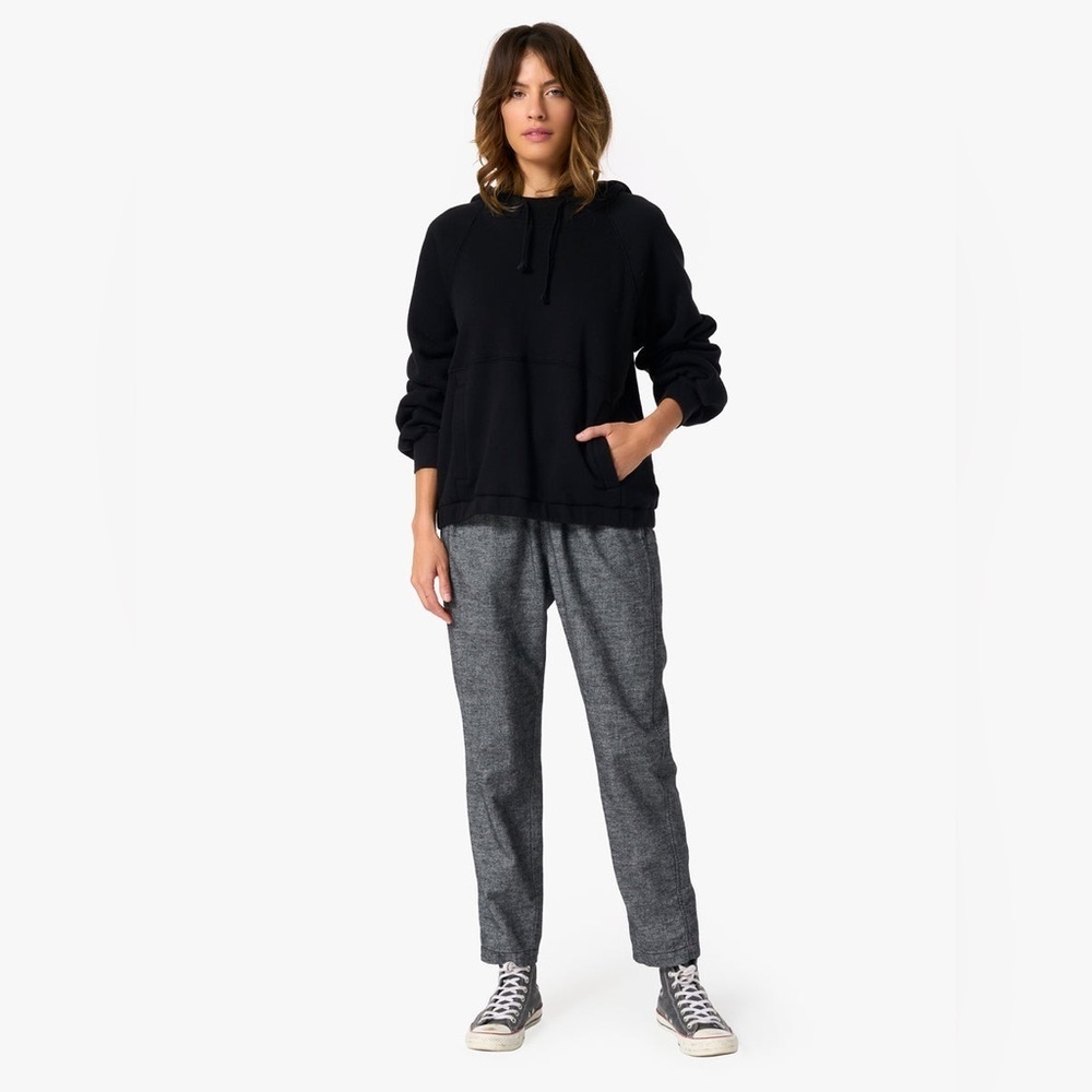 XiRENA Black and White Striped Pants Xirena - Rex Pant in Black Size M